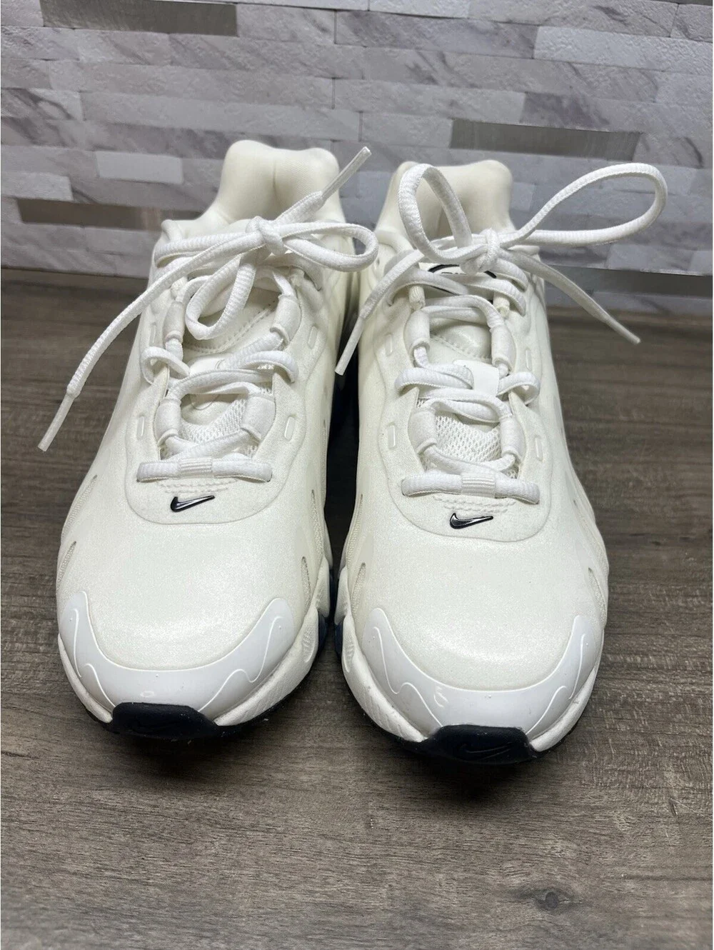 Nike Air Max Dn8 Fossil Black Women’s Size 6 Sail Black Fossil HF5509-101